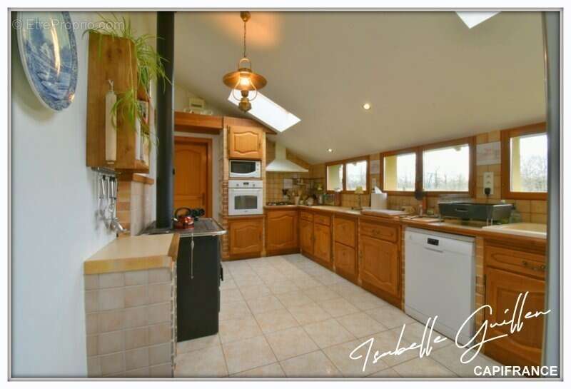 Maison à MONTIPOURET