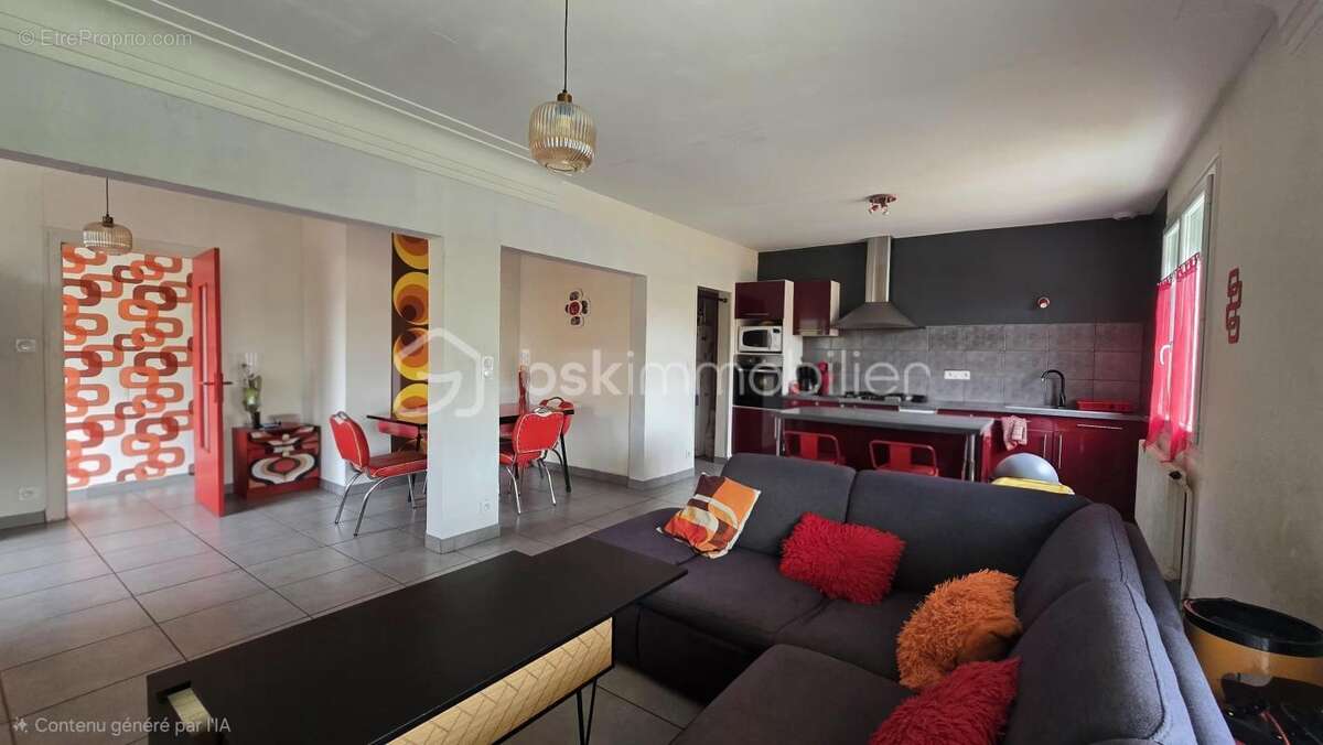 Maison de 114 m², quatre chambres, terrain - photo 2