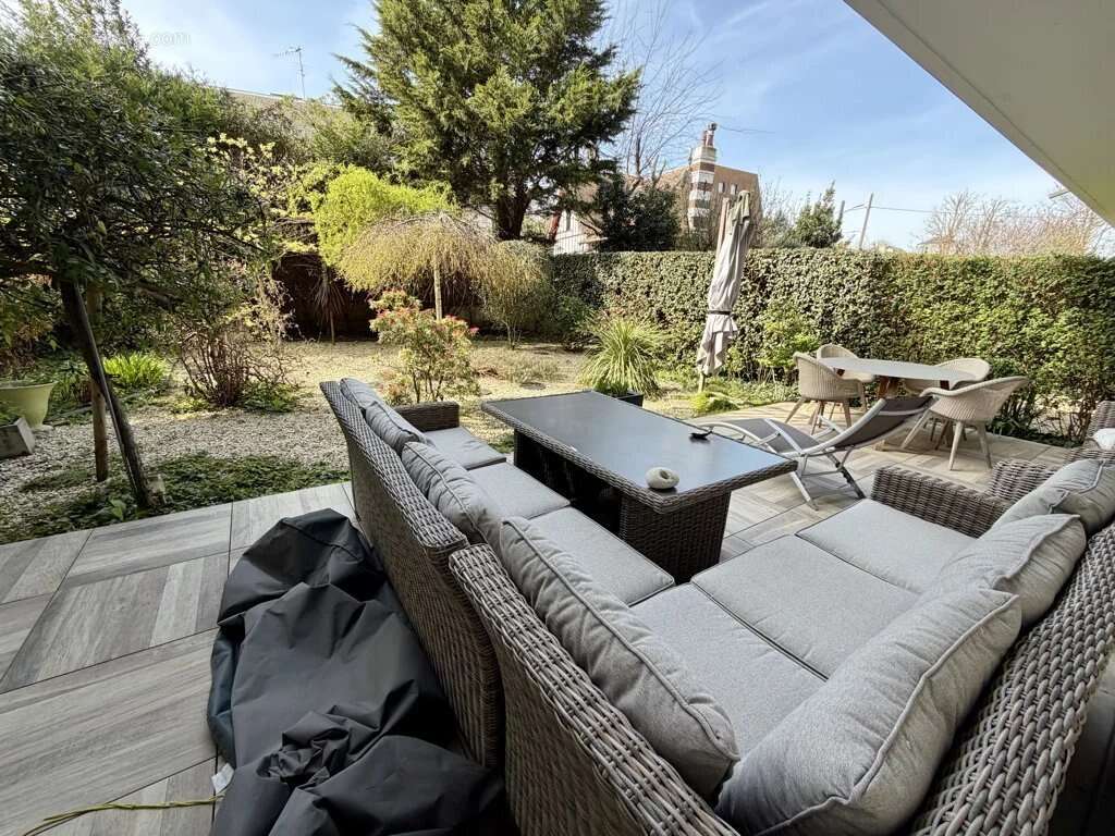 Appartement à HOULGATE