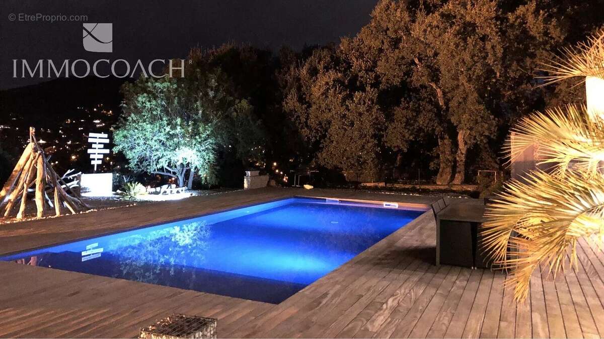 Villa Californienne avec piscine. vue dégagée au calme - photo 2