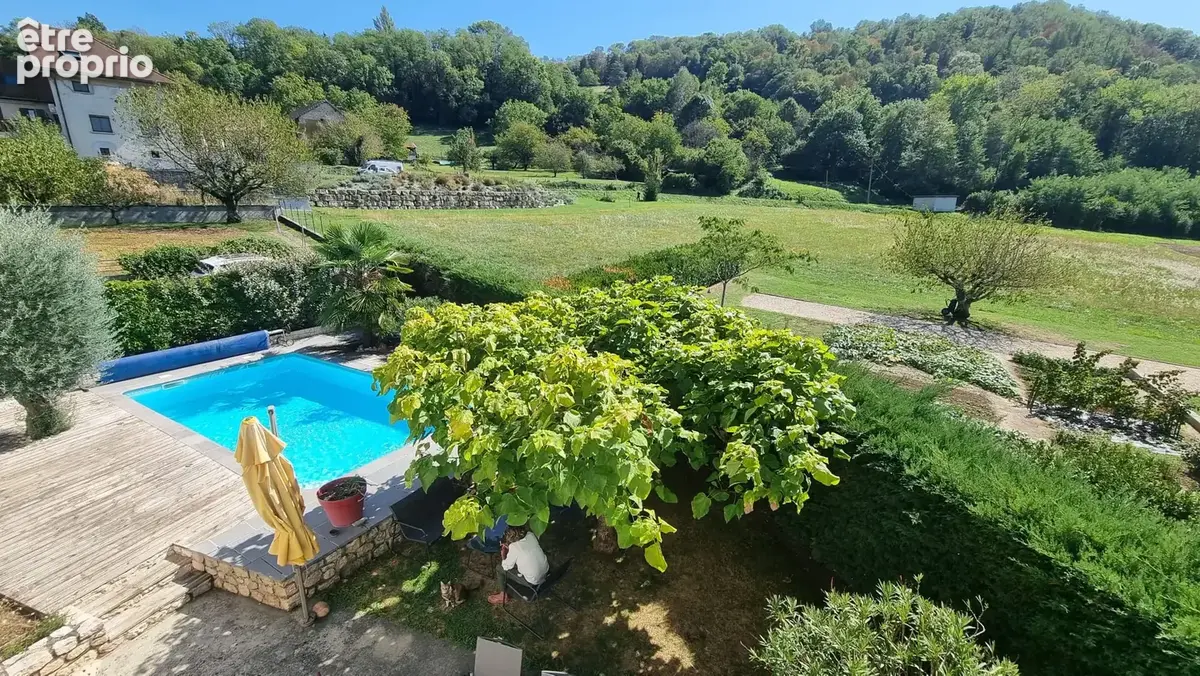 Champagneux   une maison de caractère qui ne demande qu’à écrire la suite de son histoire… - photo 33