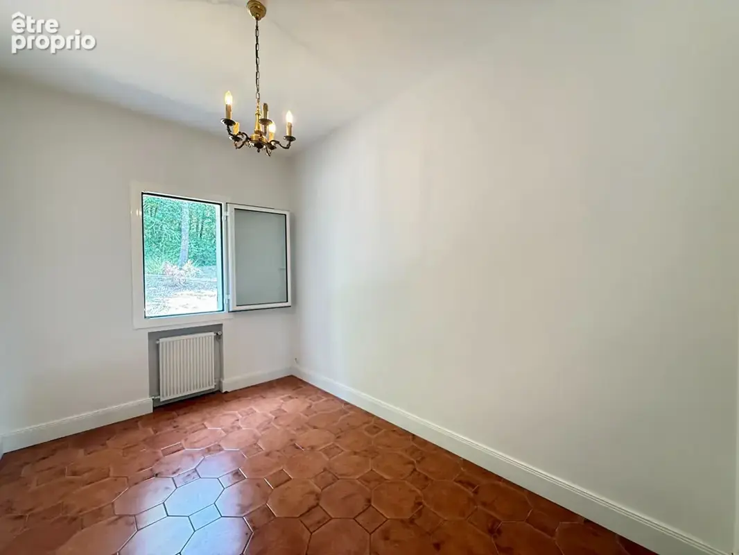 Bourlens ? Maison familiale avec appartement indépendant - photo 11