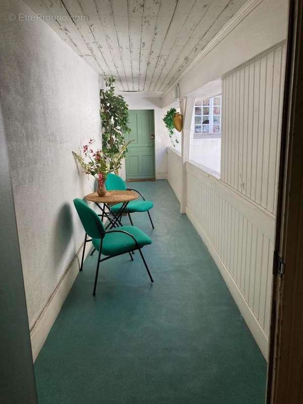 Photo 7 - Appartement à LONS-LE-SAUNIER