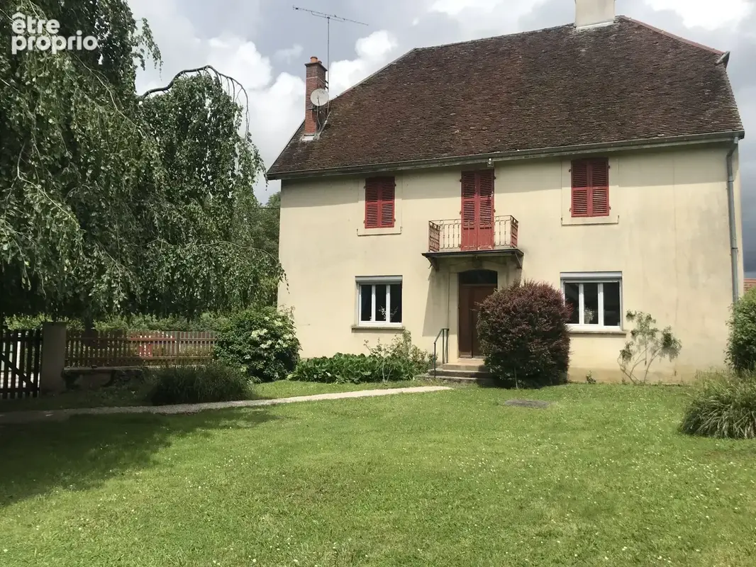 Maison à FRAISANS