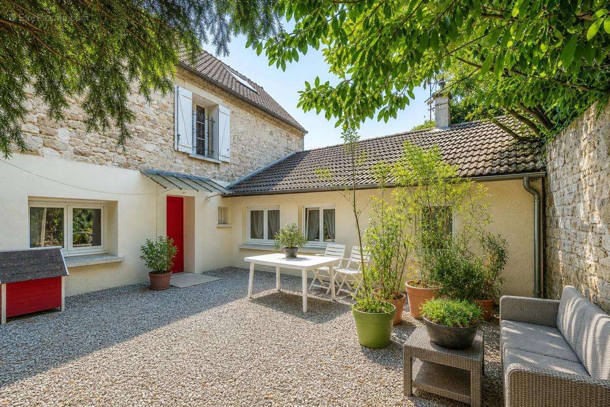Maison de 5 pièces de 126 m² à Fresnoy-la-Rivière - photo 18