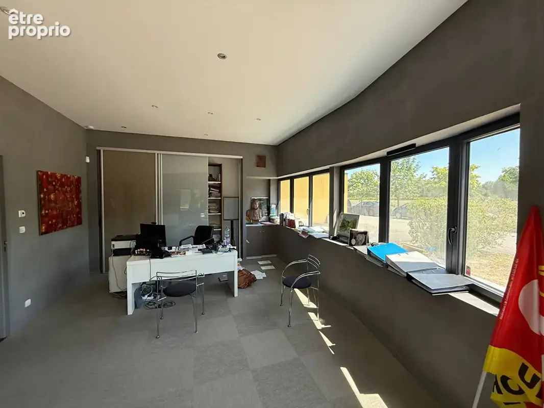 Alençon ? ensemble de bureaux de 214 m² avec stationnements privatifs - photo 4