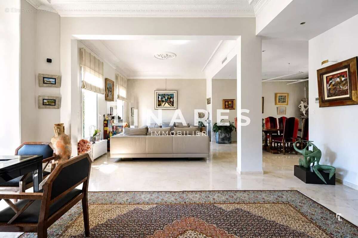 Maison à MARSEILLE-8E