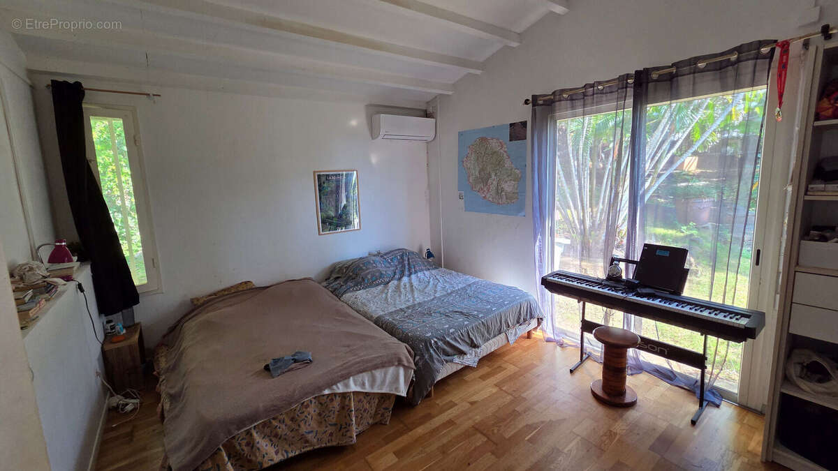 Maison à SAINT-DENIS