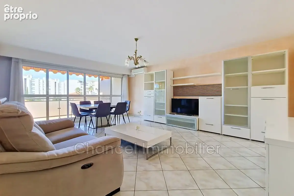 Appartement 79 m² à Antibes  - photo 3