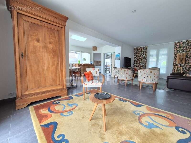 Maison à SAINT-GEORGES-DE-DIDONNE