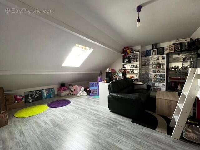 Appartement à CESSON