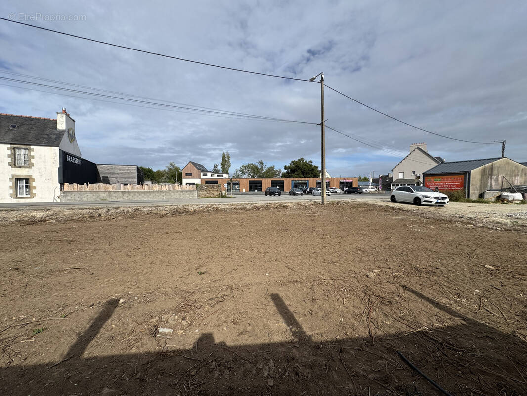Terrain à CROZON