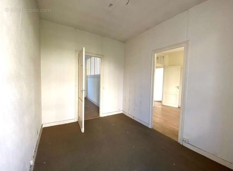 Immeuble à vendre BORDEAUX - photo 3