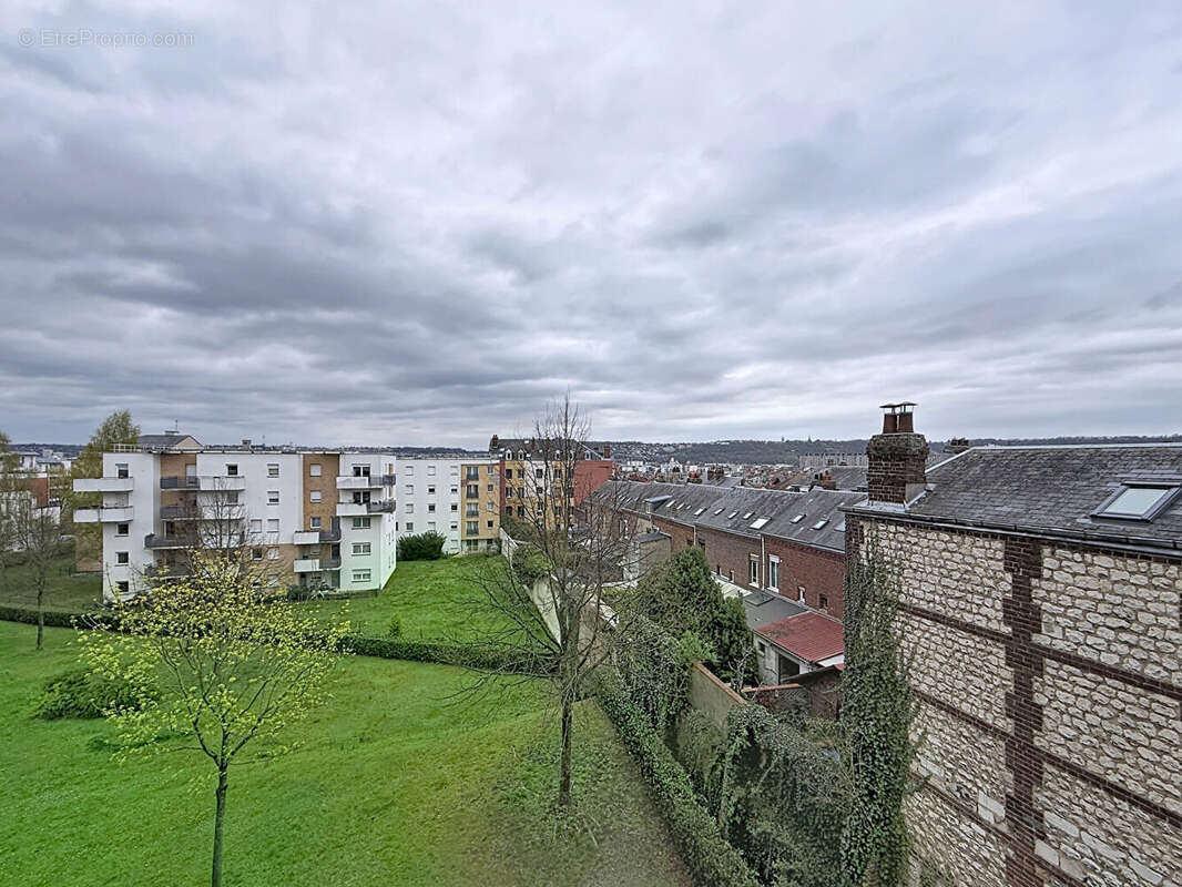 Appartement à SOTTEVILLE-LES-ROUEN
