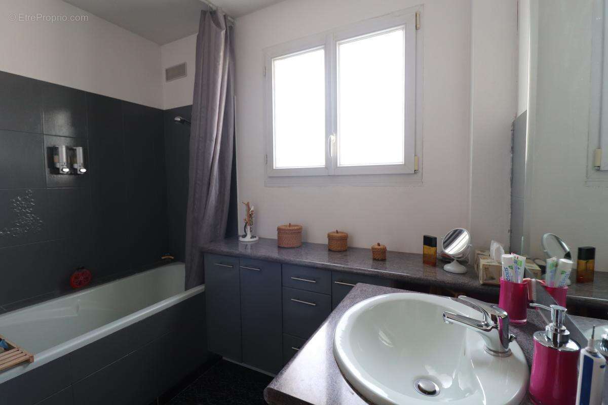 Maison à JUVISY-SUR-ORGE