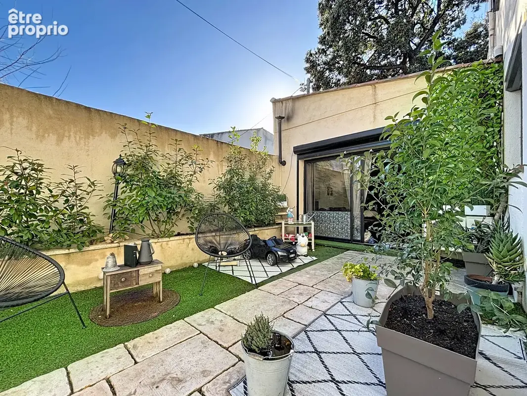 Maison plain-pieds avec jardin - Centre Rognac - photo 11