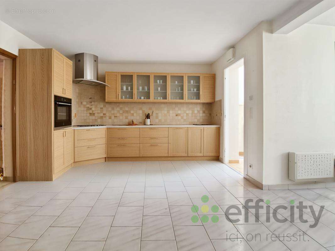 Maison 110 m² à Le Mans  - photo 3
