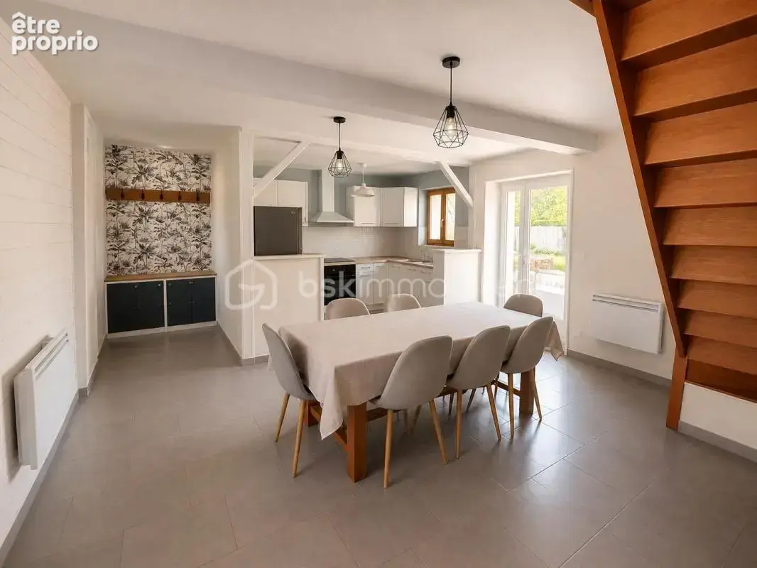 Maison 78 m² à Crepy-En-Valois  - photo 4