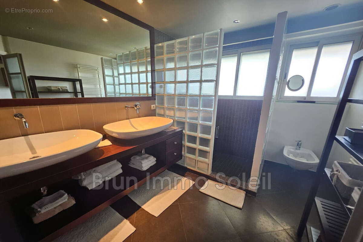 Appartement 193 m² à Villeneuve-Loubet  - photo 7