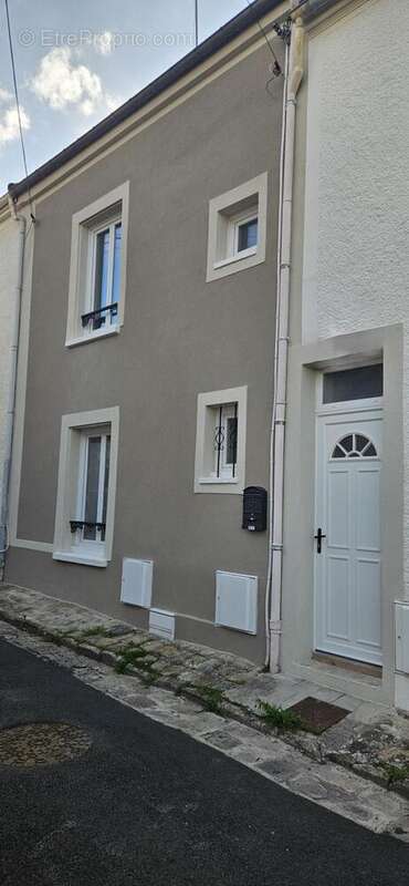 Photo 1 - Maison à FONTAINEBLEAU