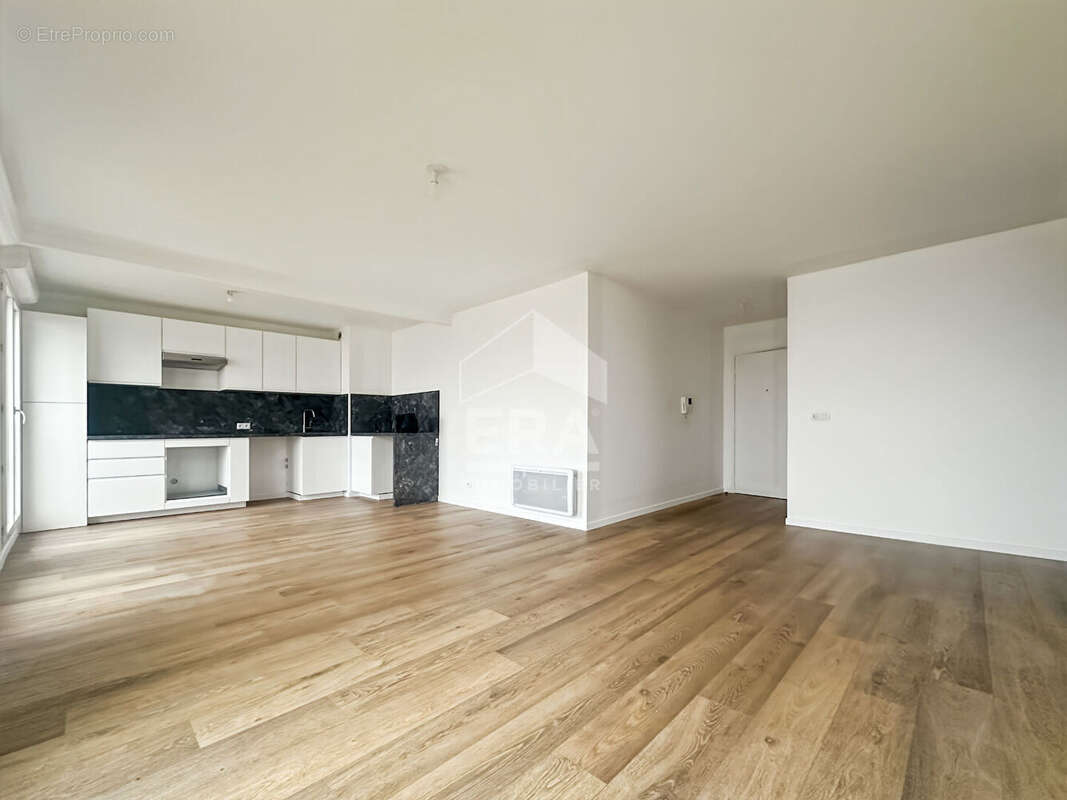Appartement à SAINT-FARGEAU-PONTHIERRY