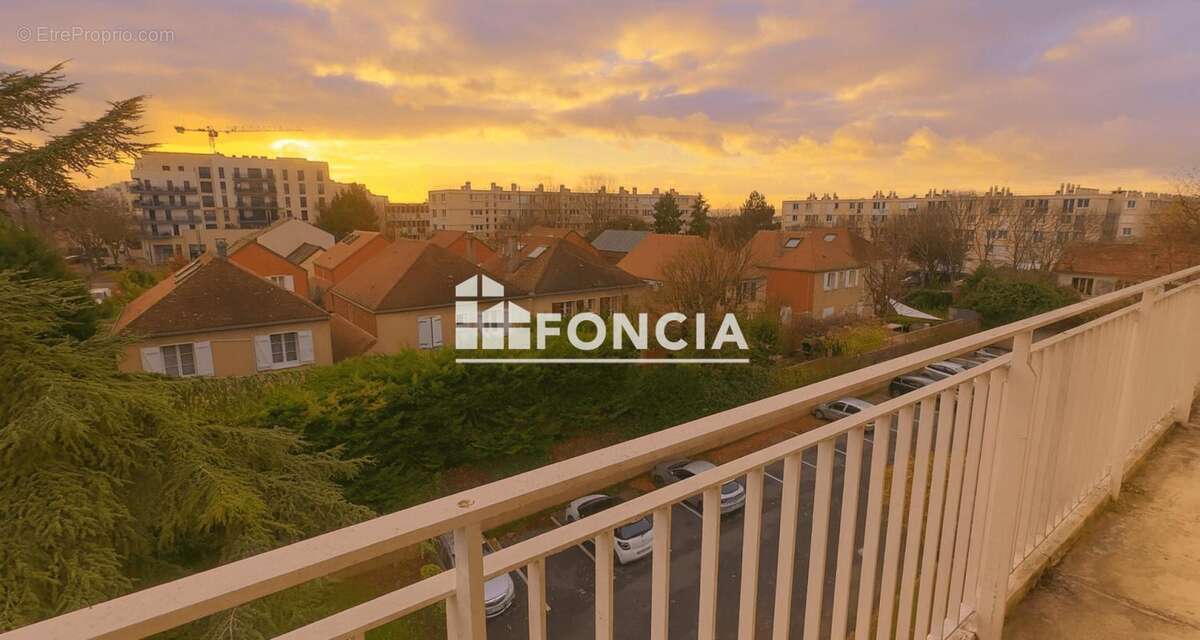 Appartement à RUEIL-MALMAISON