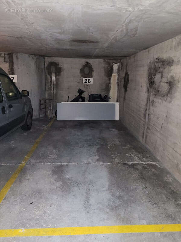 Appartement à PARIS-20E