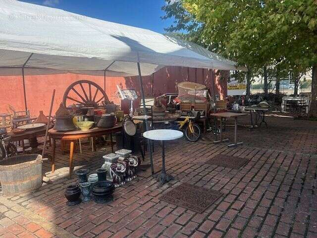 Commerce à SAINT-VALLIER