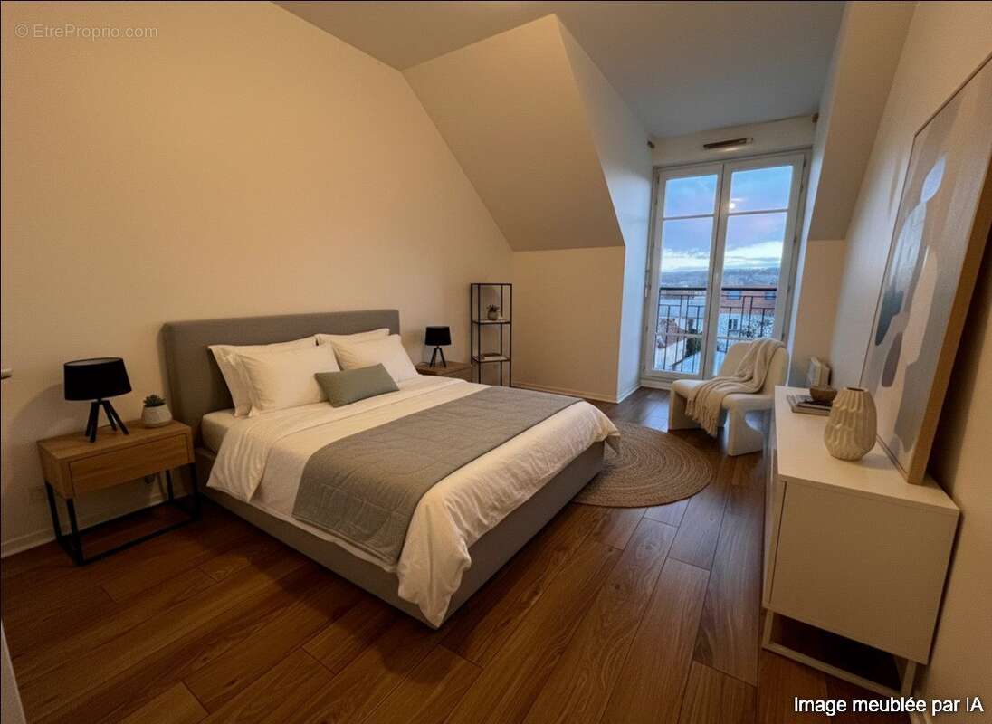 Appartement à LES CLAYES-SOUS-BOIS