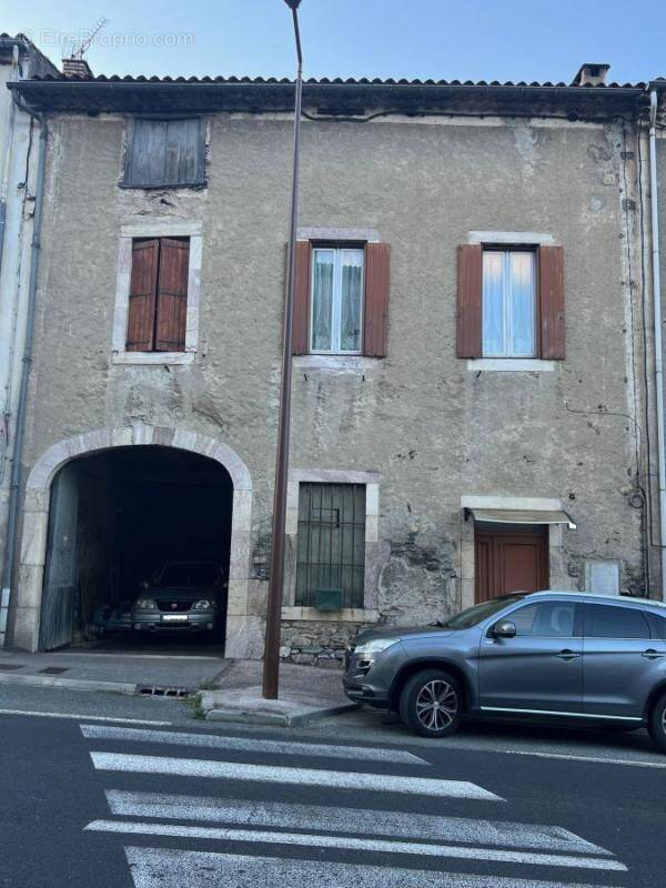 Maison à SAINT-PONS-DE-THOMIERES