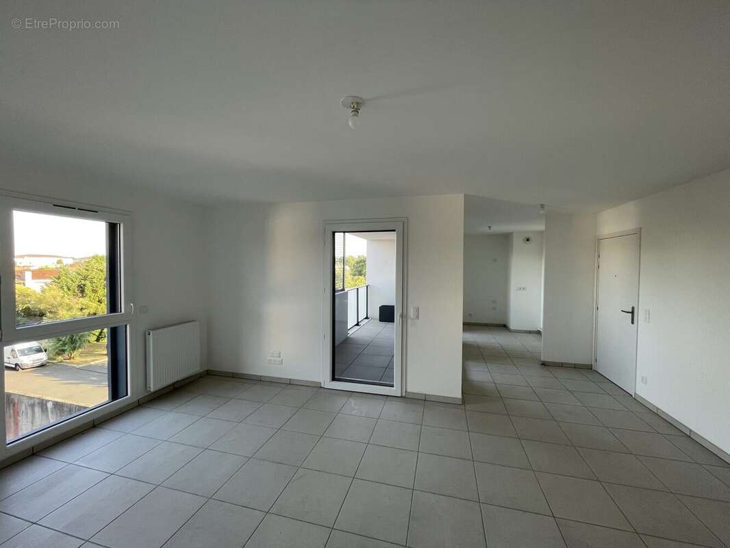 Appartement 70 m² à Talence  - photo 4