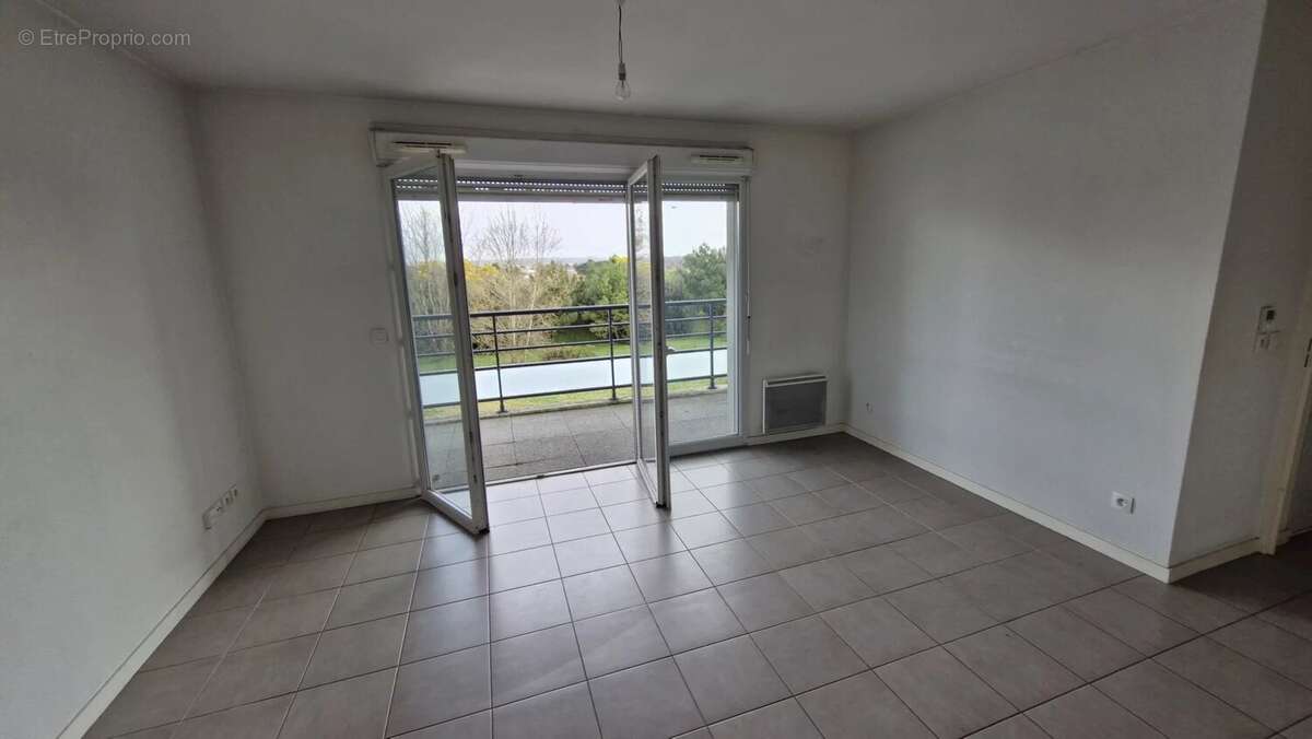 Appartement à VILLENAVE-D'ORNON