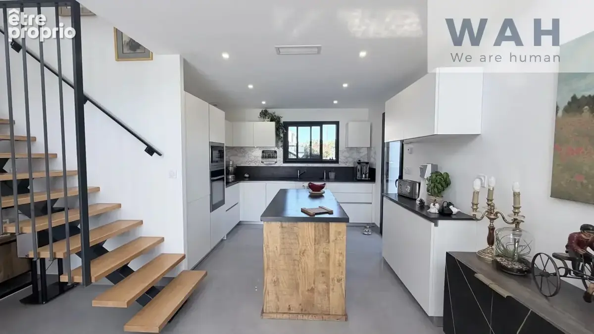 Maison contemporaine en R+1 de 120 m2 - 4 Pièces - Candillar - photo 10