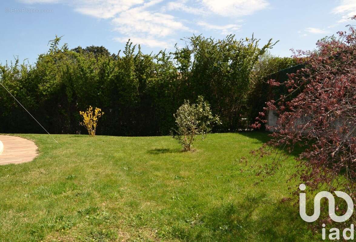 Photo 3 - Maison à POURRIERES