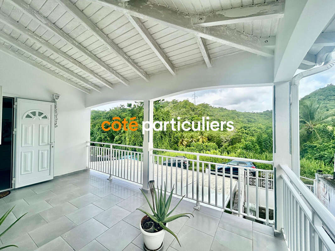 Appartement à LE GOSIER