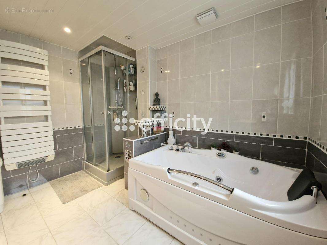 Maison à VILLEPARISIS