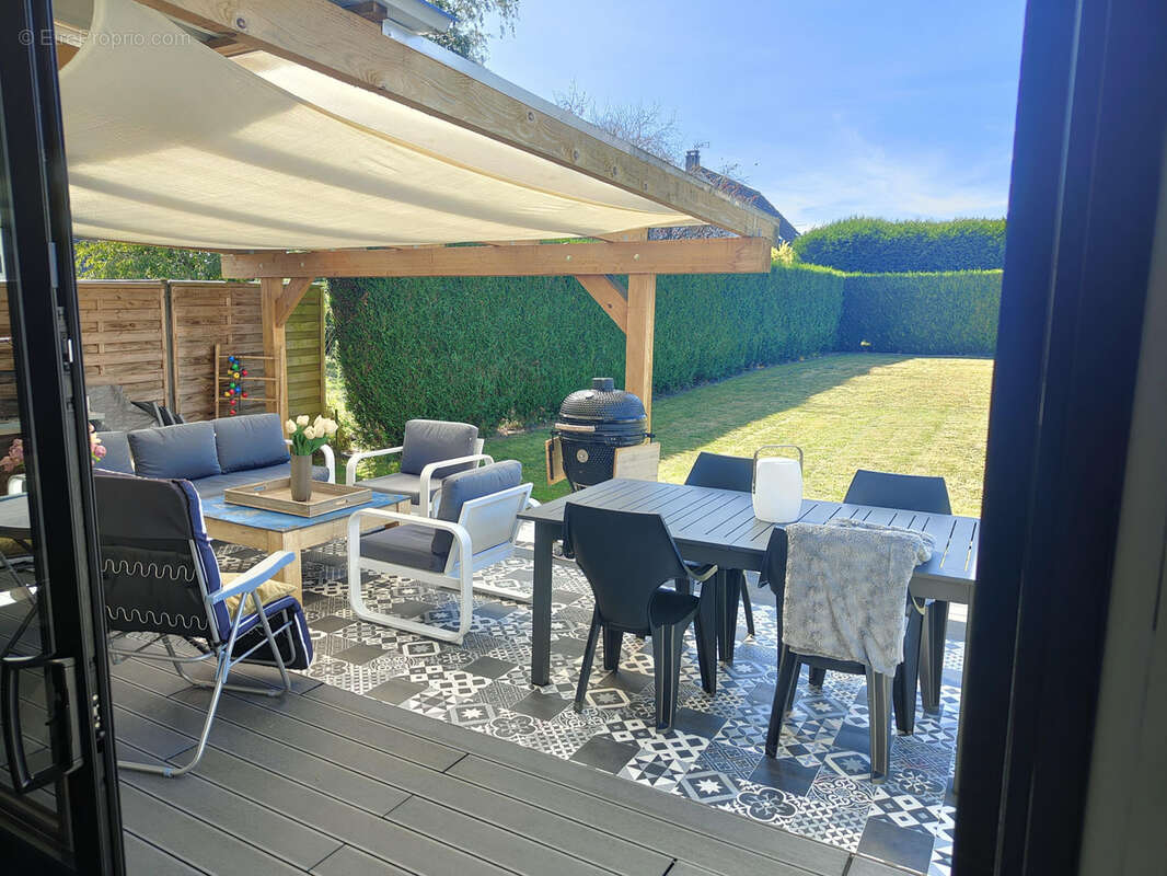 Maison à GAUVILLE-LA-CAMPAGNE