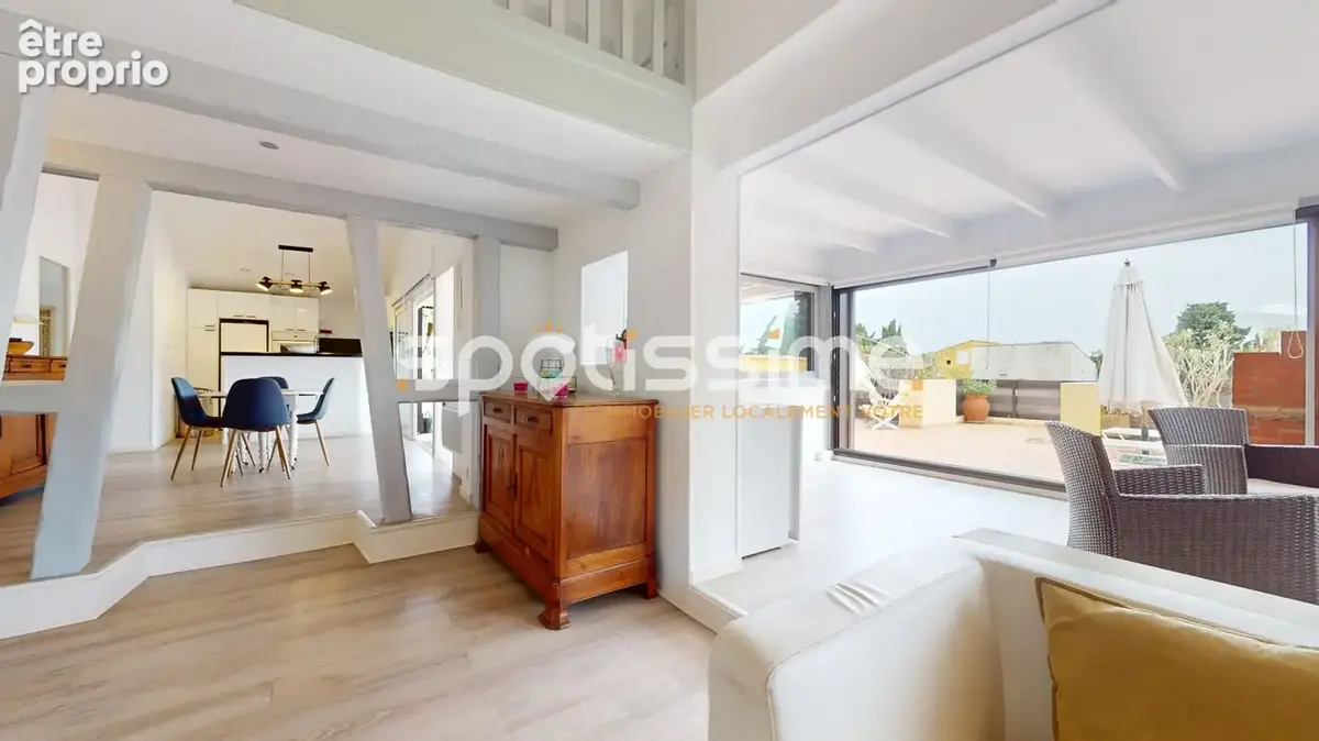 Cap d'Agde  Tennis Village - Bien atypique et coup de cur avec immense terrasse et volumes exceptionnels - photo 20