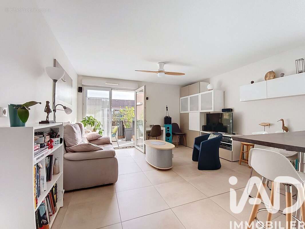 Photo 3 - Appartement à MEYZIEU