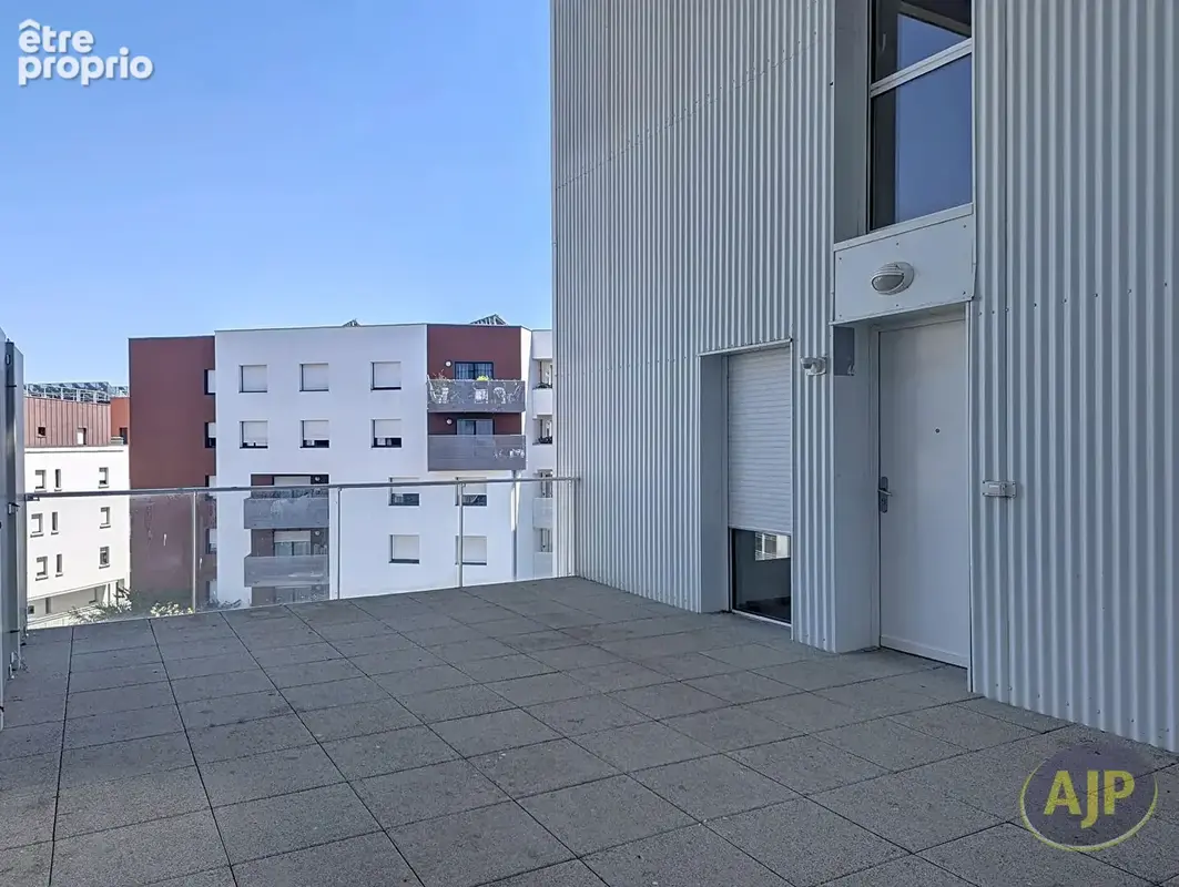 Appartement Duplex avec terrasse et stationnement - photo 10