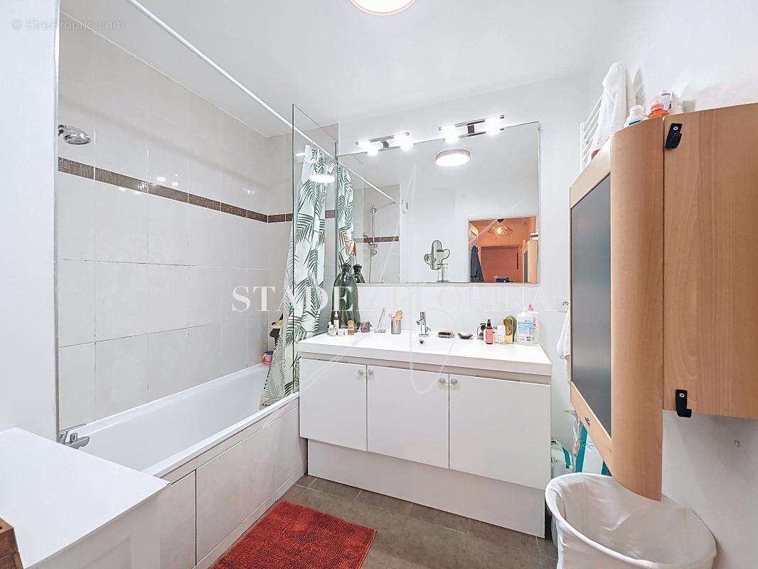 Appartement à ROMAINVILLE