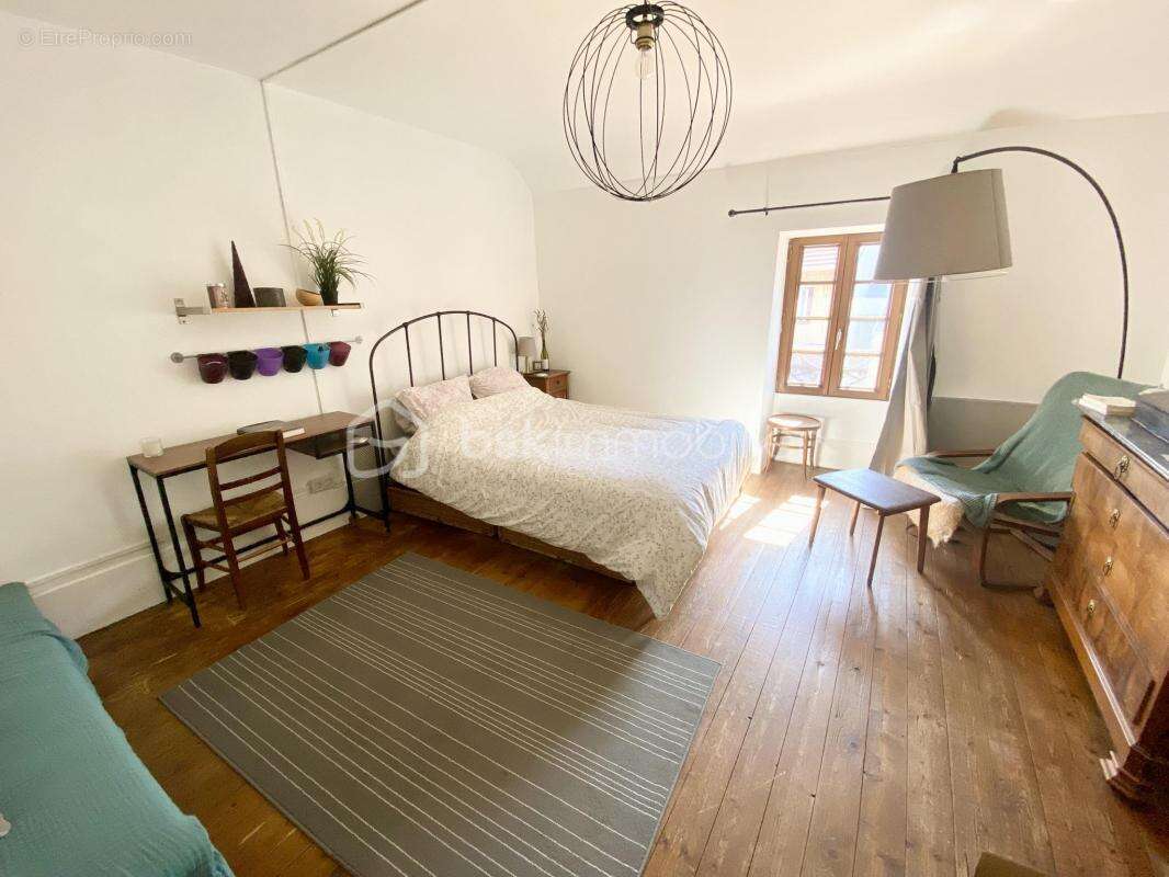 Maison à GISSEY-SUR-OUCHE