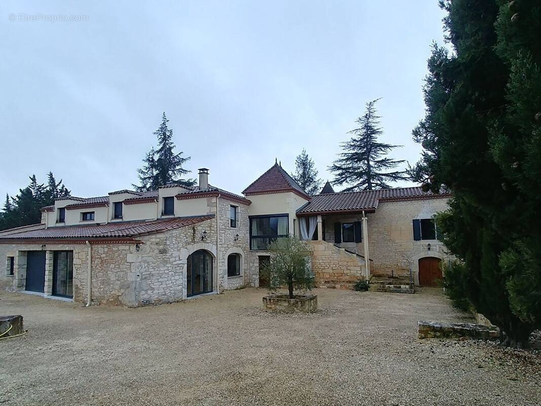 Maison à LALBENQUE