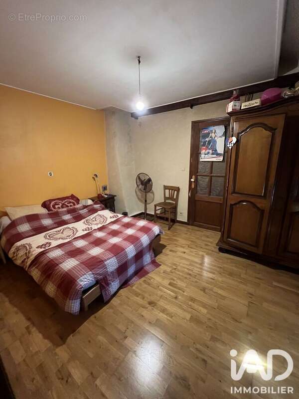 Maison 100 m² à Sarrogna  - photo 9
