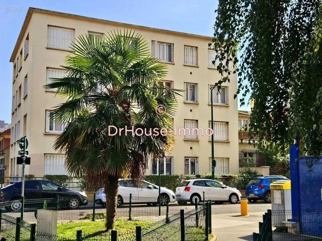Appartement à COLOMBES