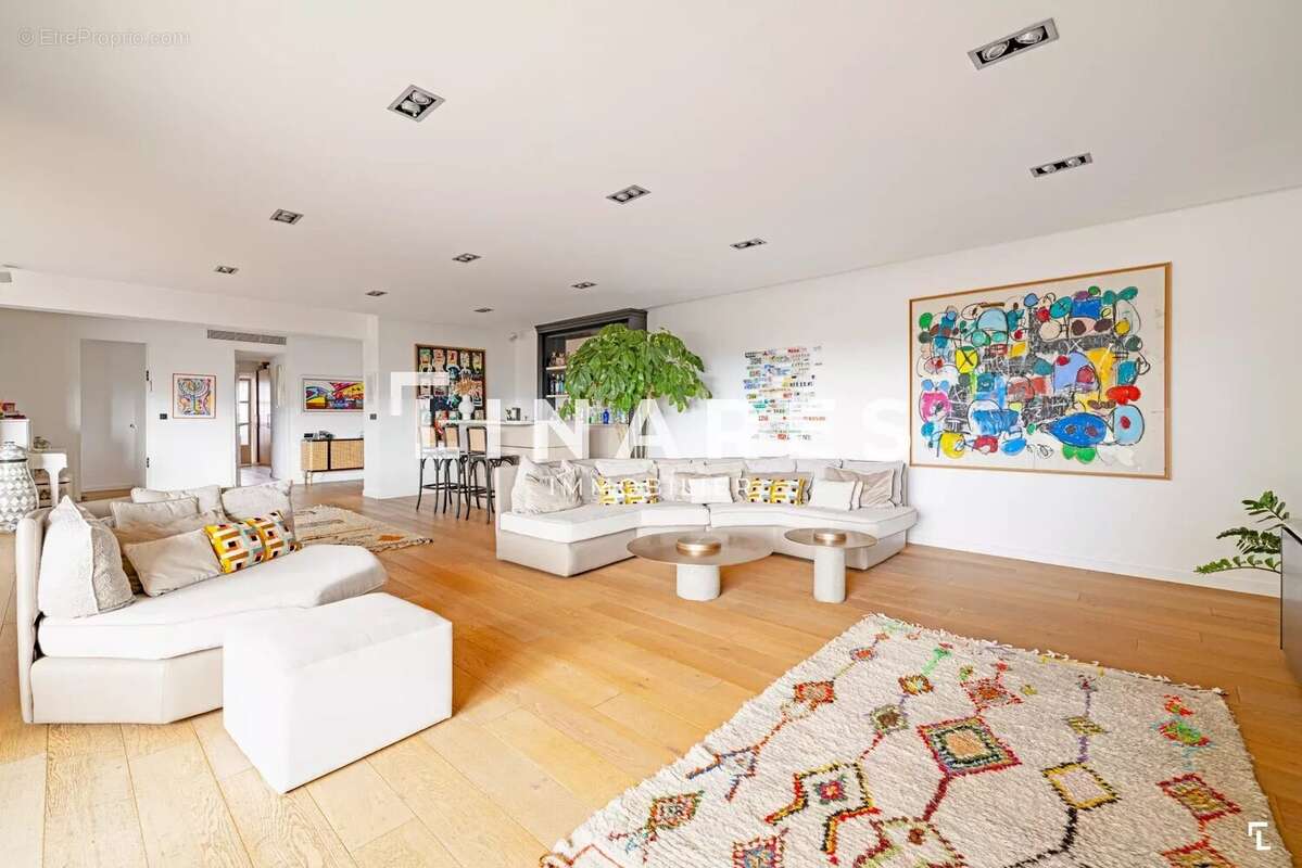 Appartement à MARSEILLE-8E