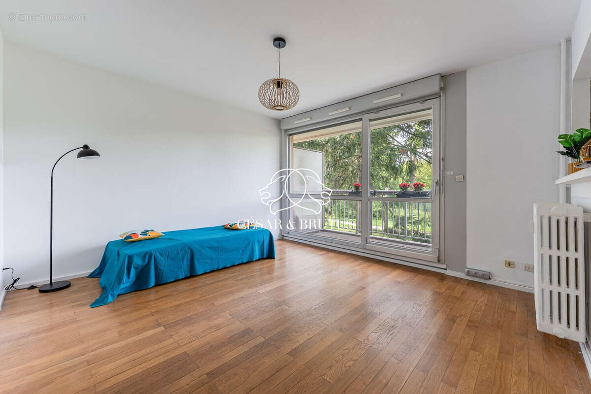 Appartement à LYON-9E