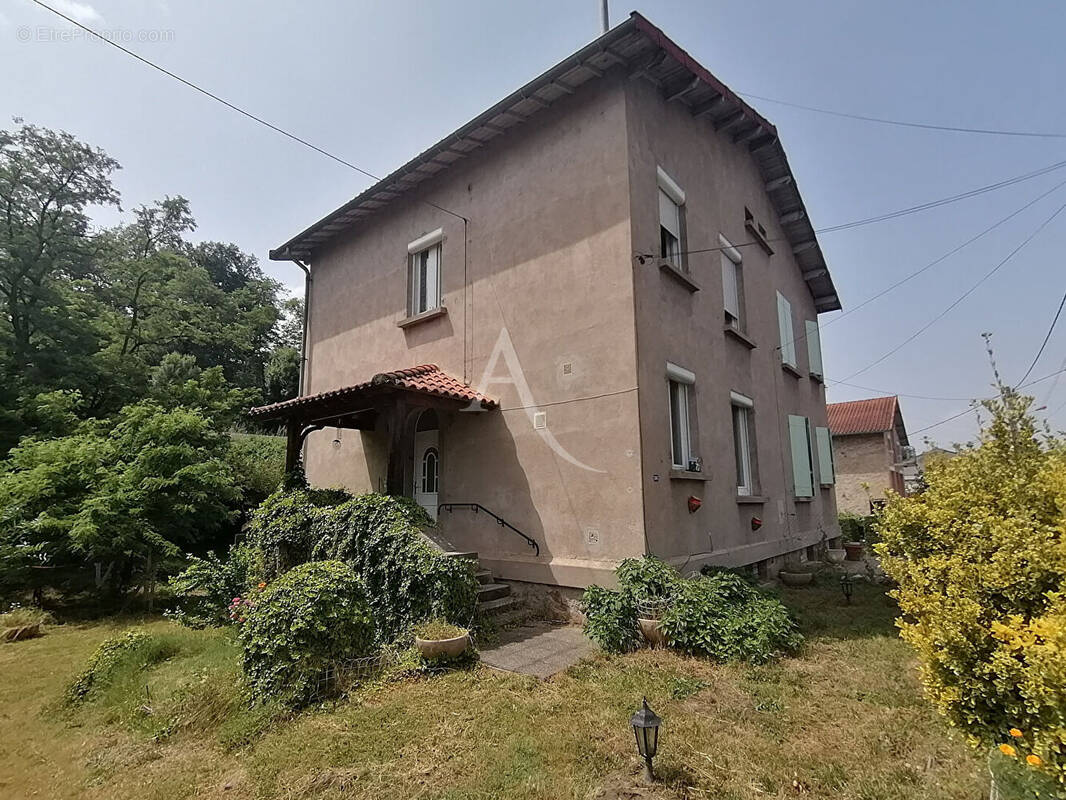 Maison à BLAYE-LES-MINES