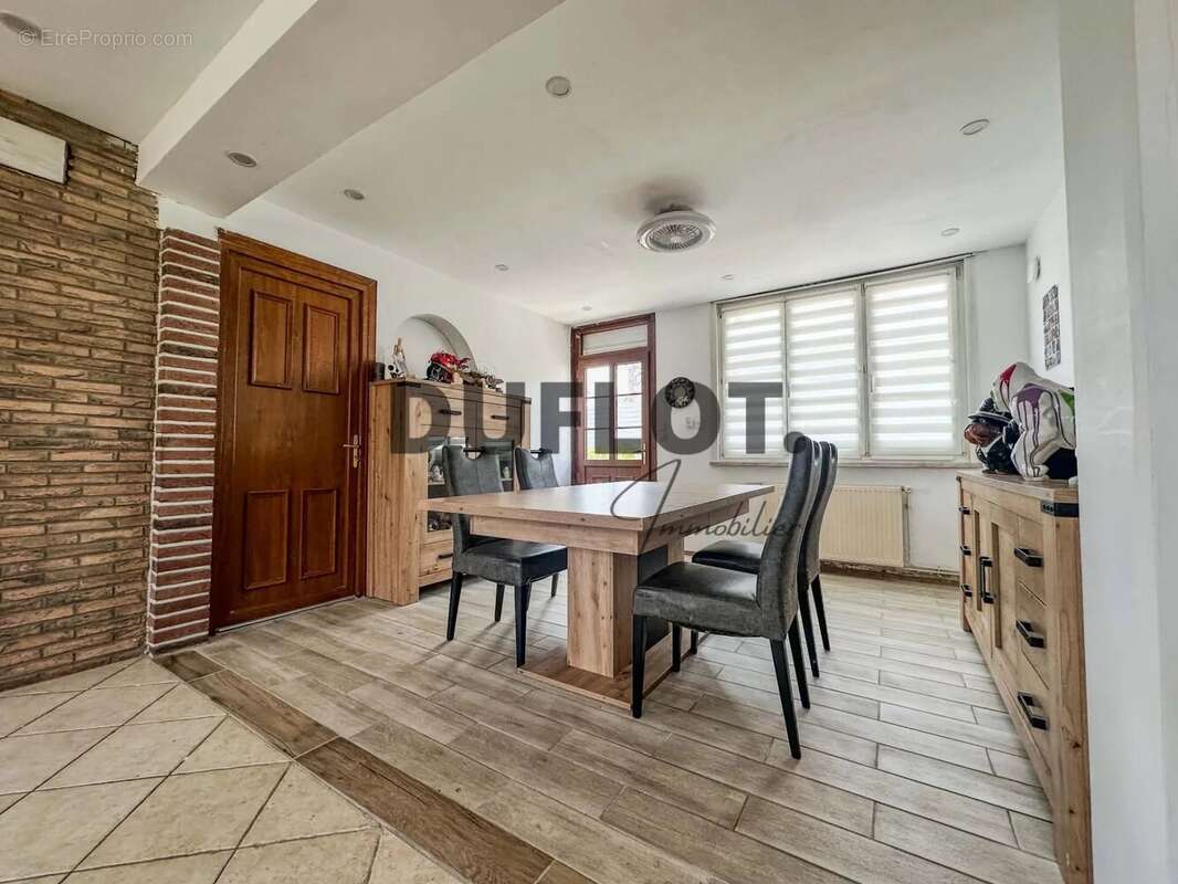 Maison à FRESSIN
