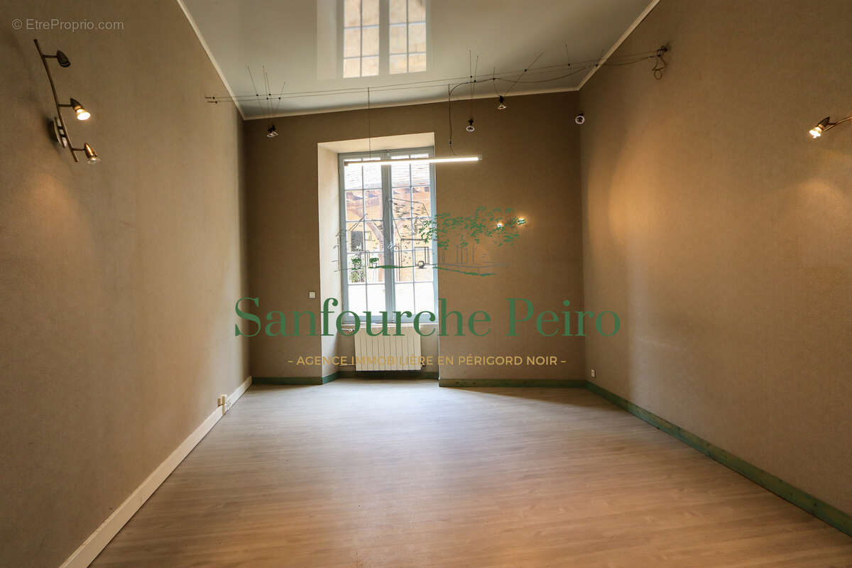Appartement à SARLAT-LA-CANEDA